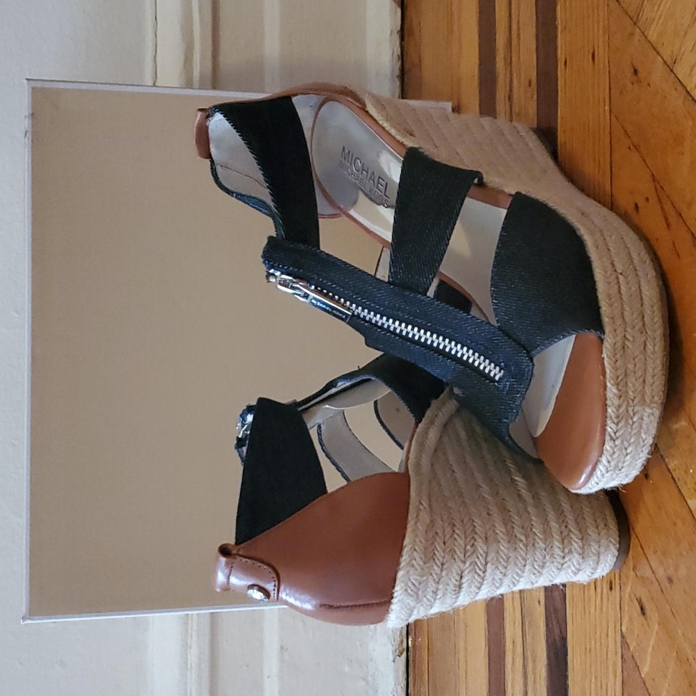 Michael Kors Damita Wedge Size 7.5 Denim